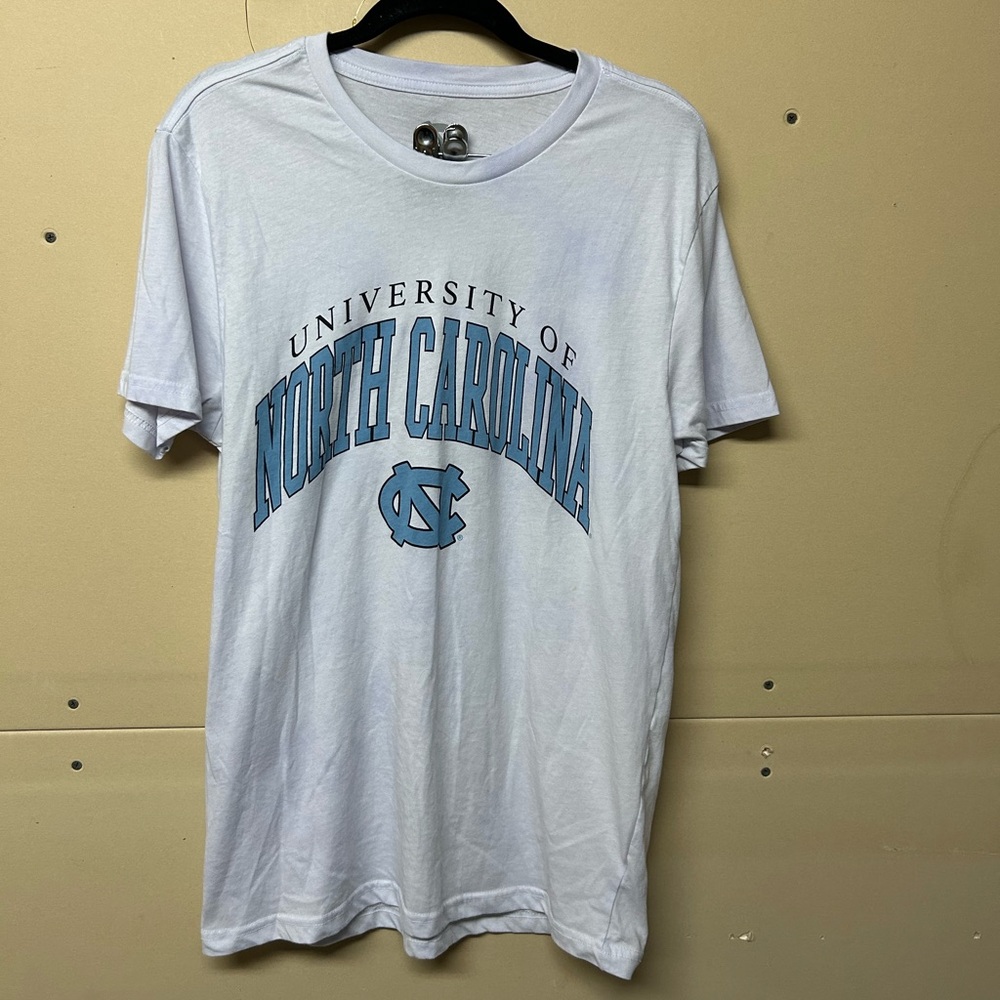 2/$30⚡️- SHIRT | Unisex University of North Carolina shirt size small